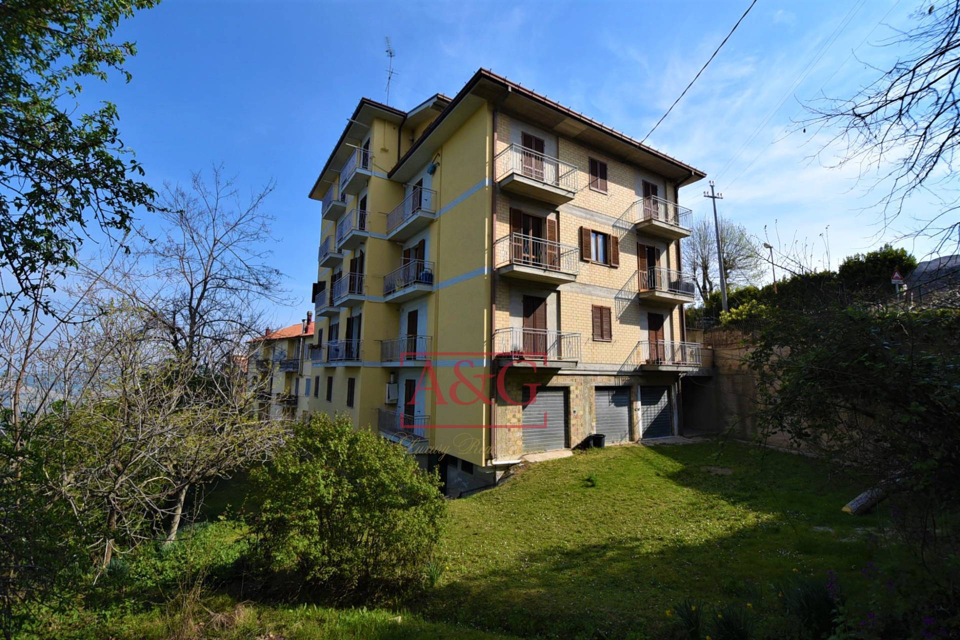 Appartamento in vendita a Montedinove, Centro