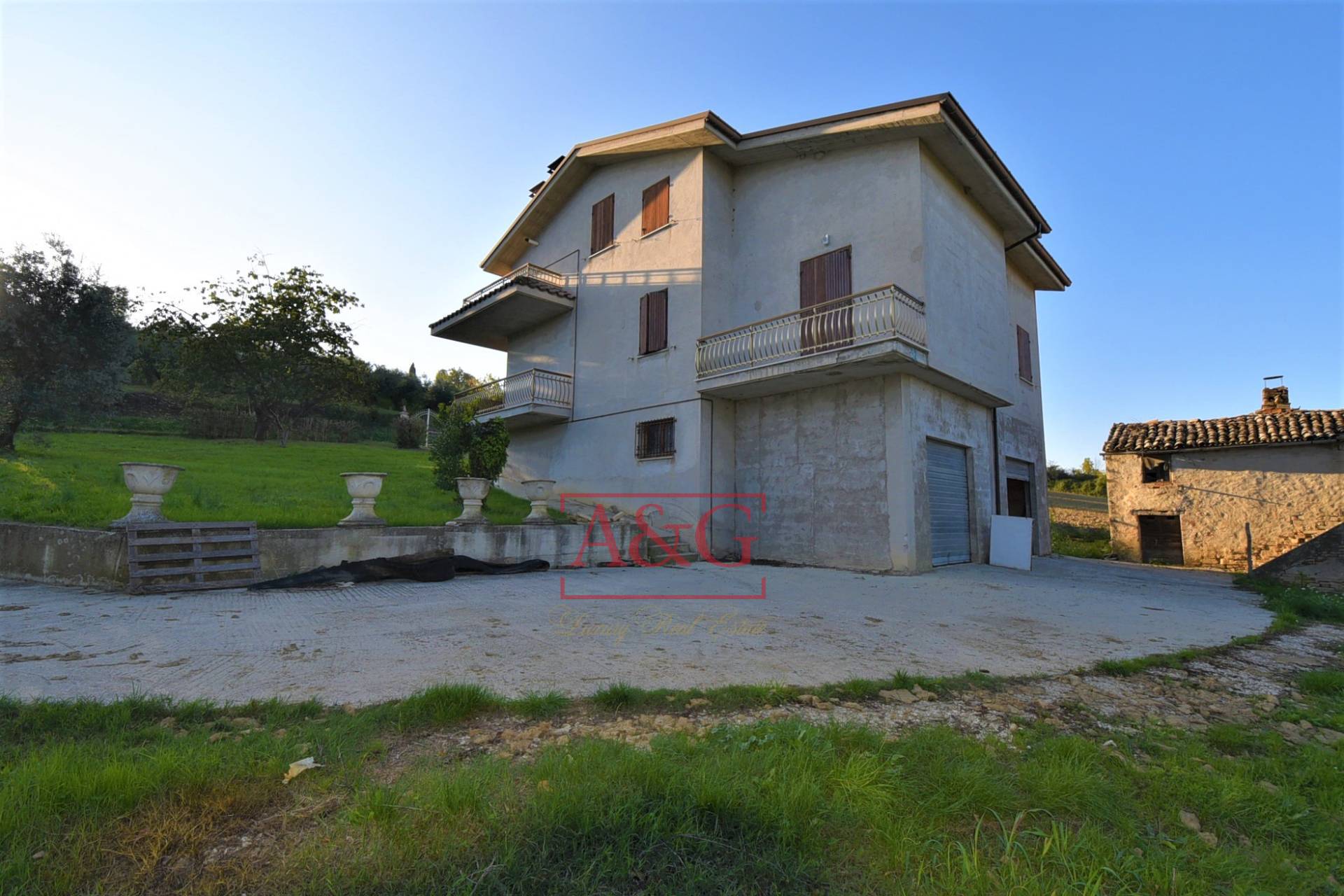 Casa singola in vendita a Monteleone di Fermo, Campagna