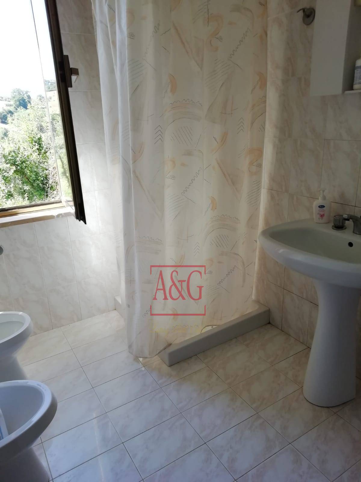 Casa colonica in vendita a Castignano, Campagna