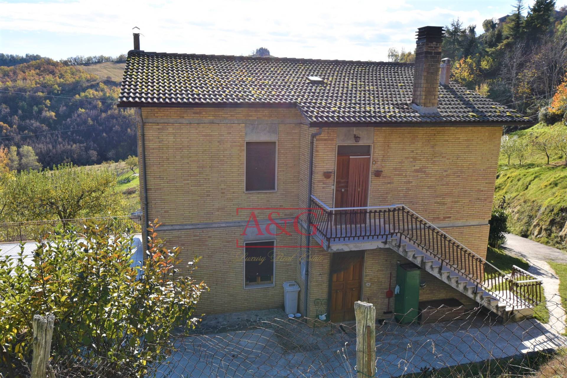 Appartamento in vendita a Montemonaco, Montagna