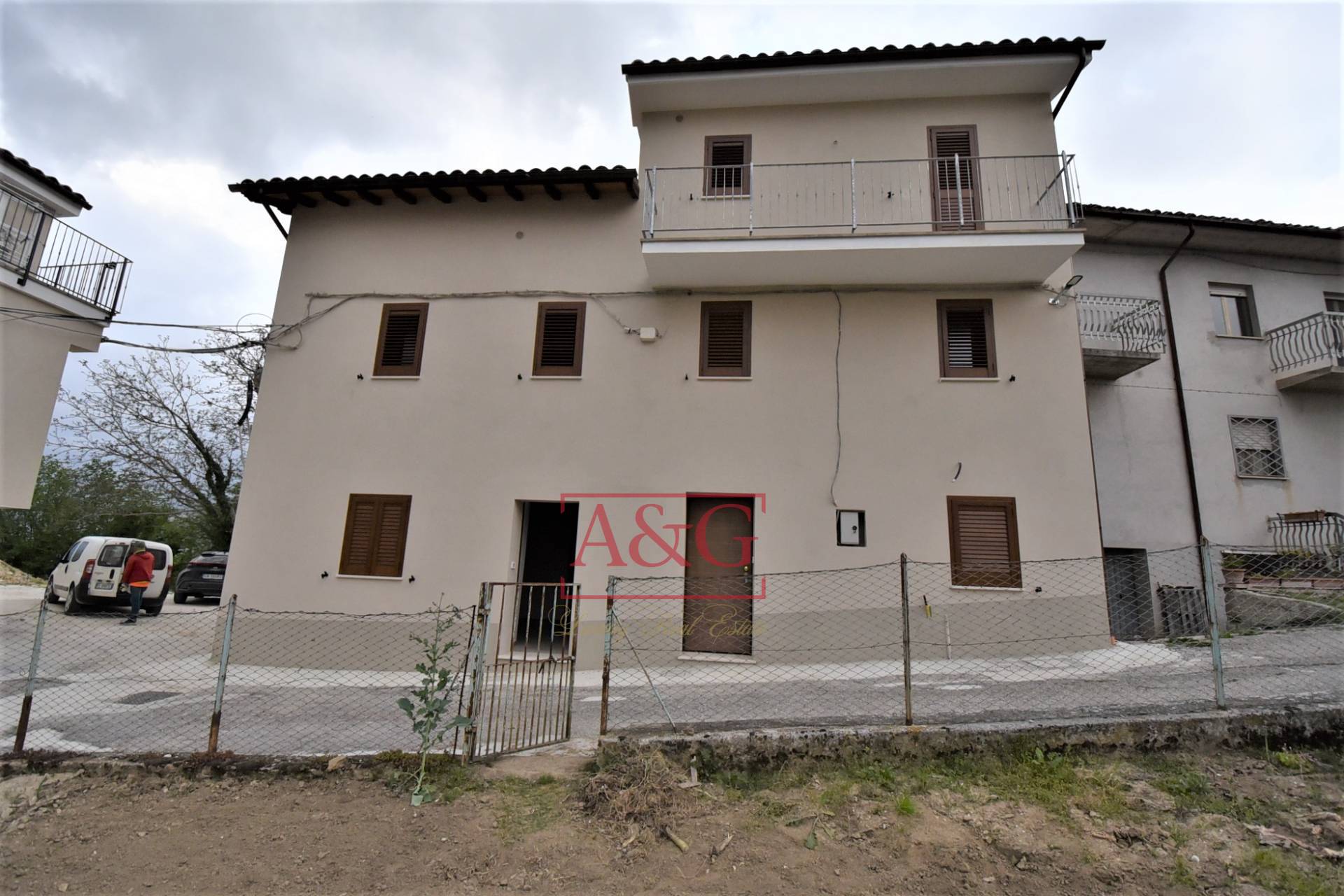 Casa cielo-terra in vendita a Amandola, Campagna