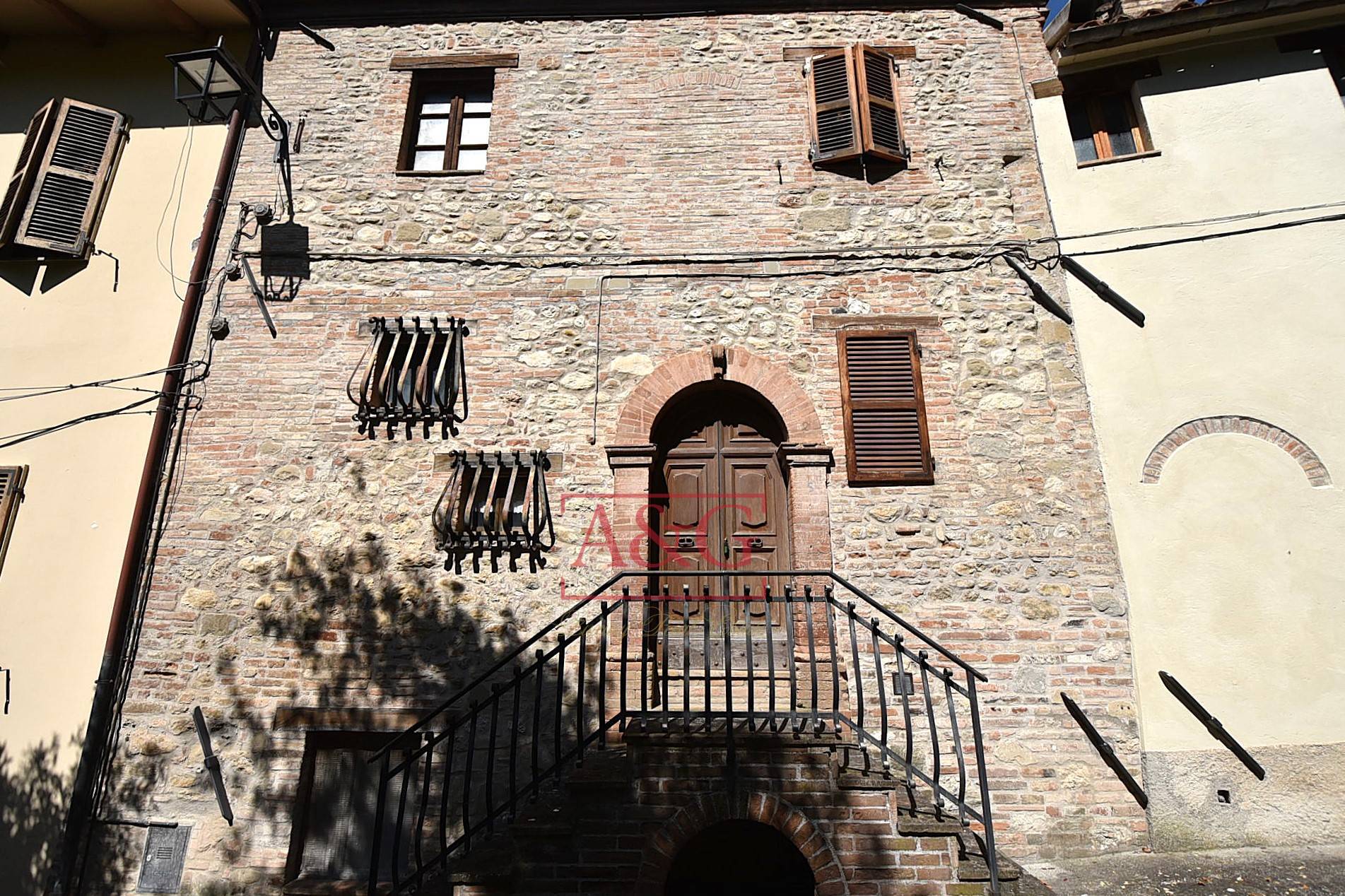 Casa cielo-terra in vendita a Montefortino, Centro Storico