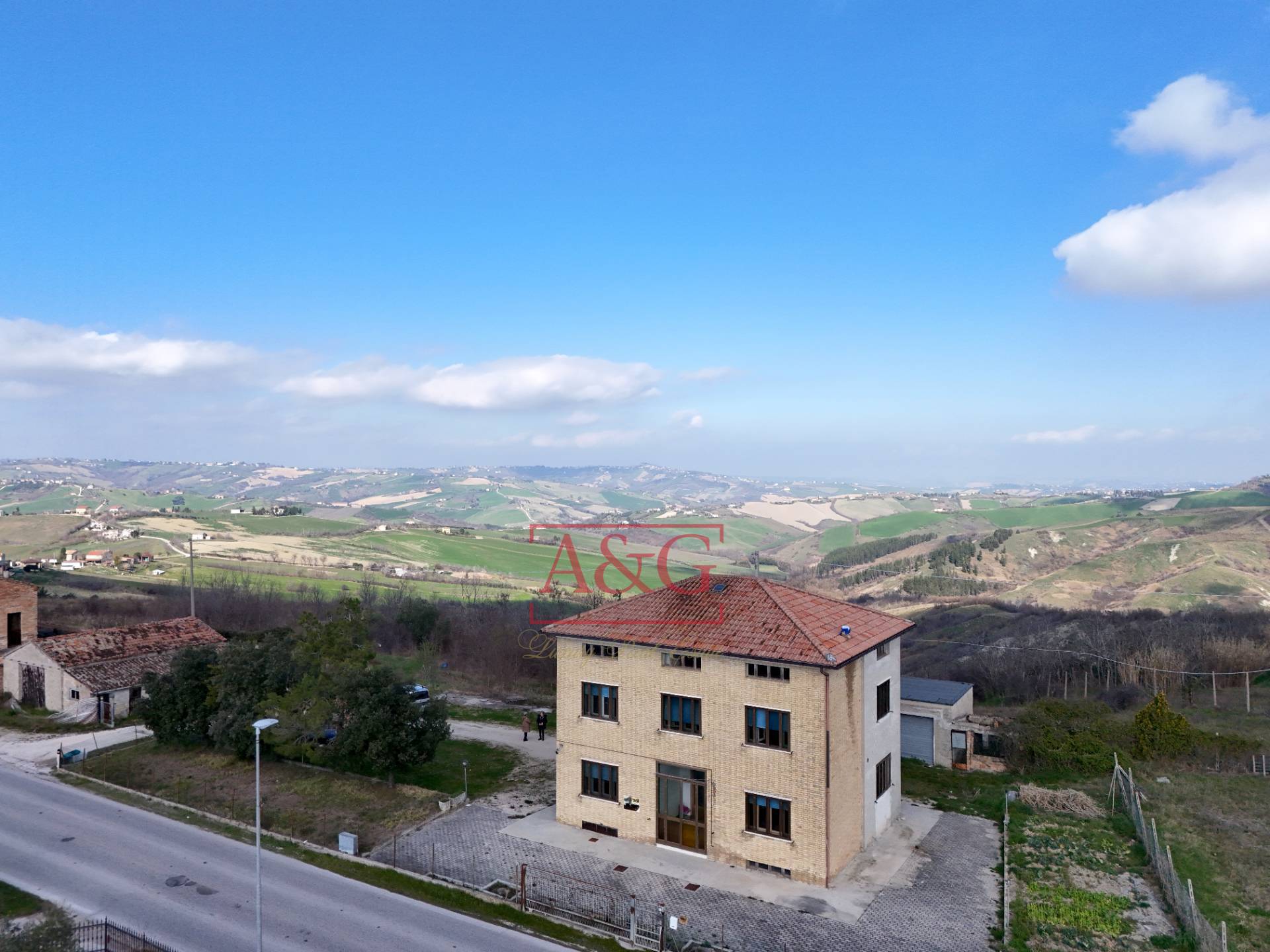 Casa singola in vendita a Falerone, Campagna