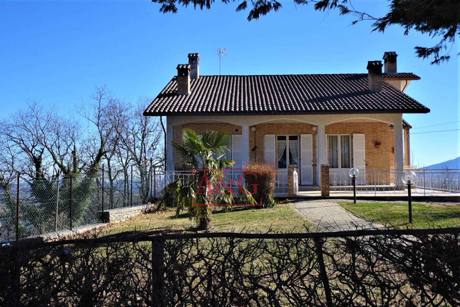 Villa in vendita a Smerillo, Campagna