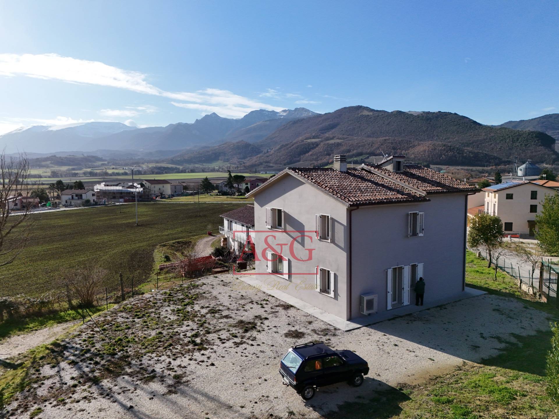 Villa in vendita a San Ginesio, CAMPAGNA