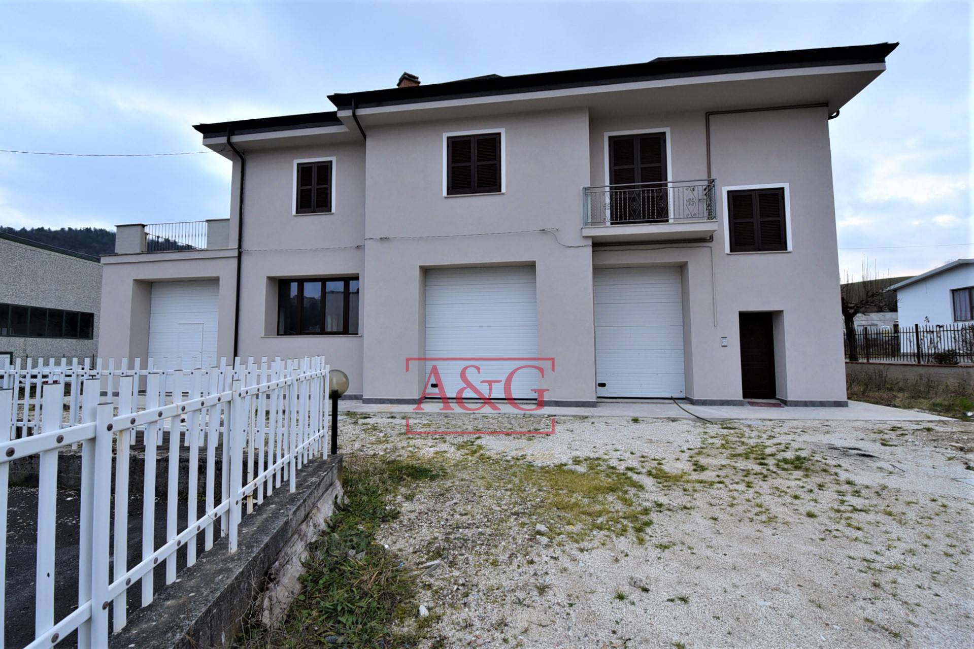 Villa in vendita a Amandola, Periferia