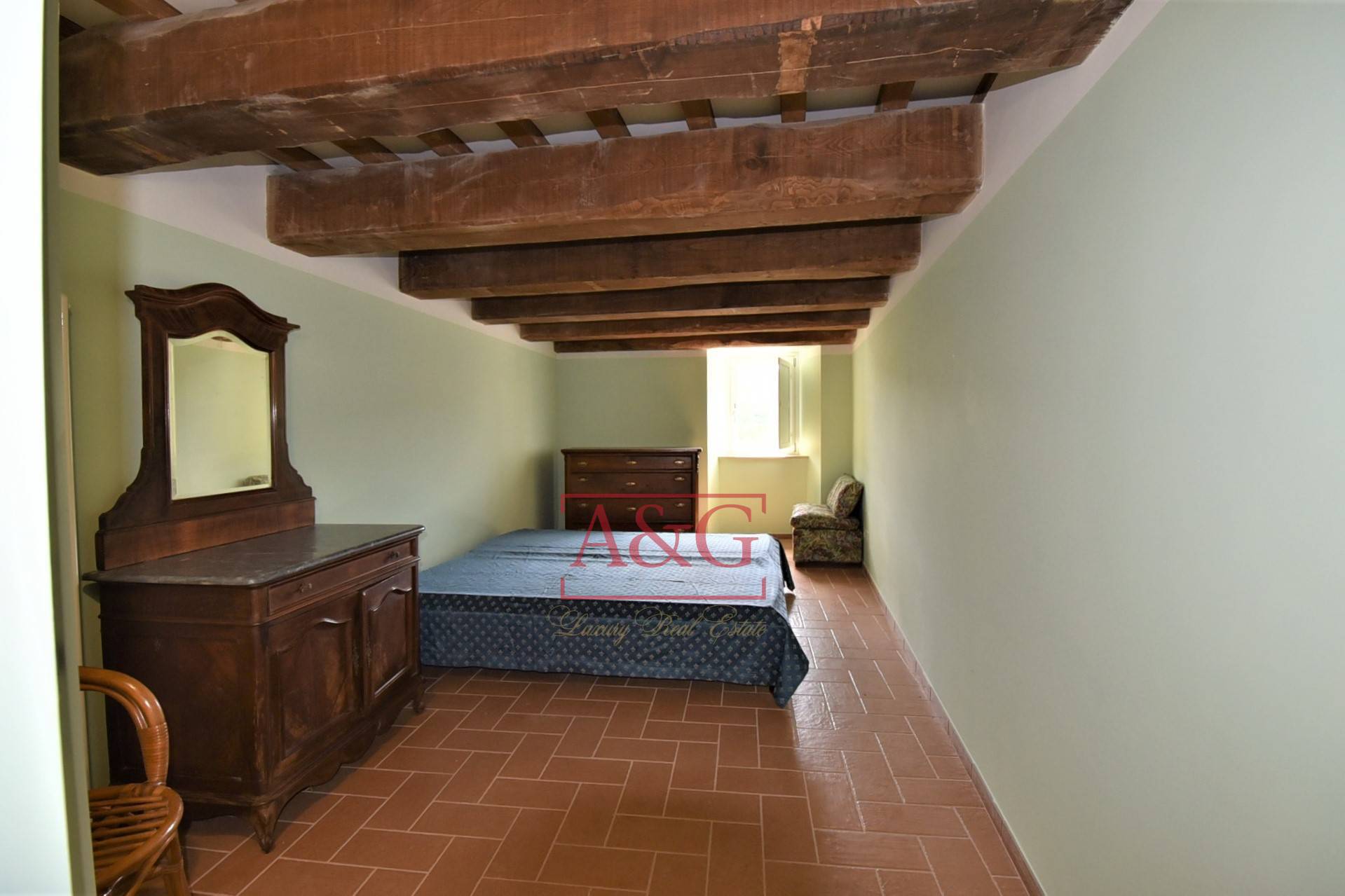 Villa in vendita a Montefortino, Collina