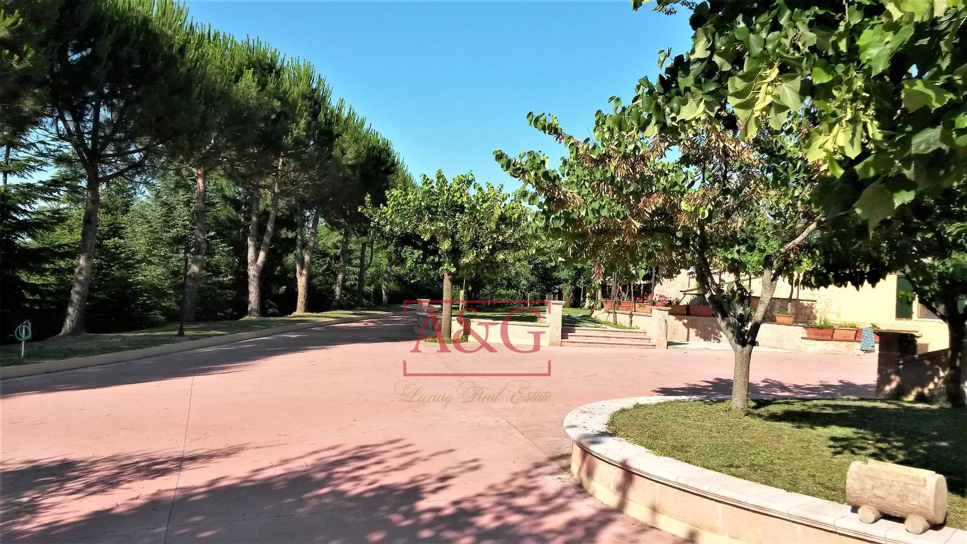 Villa in vendita a Amandola, Campagna