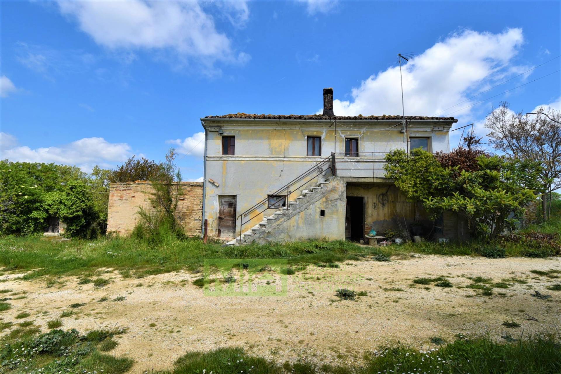 Casa colonica in vendita a Recanati, CAMPAGNA