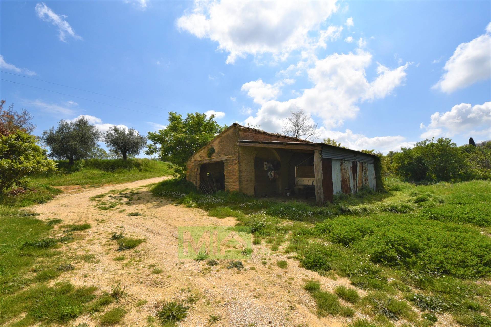 Casa colonica in vendita a Recanati, CAMPAGNA