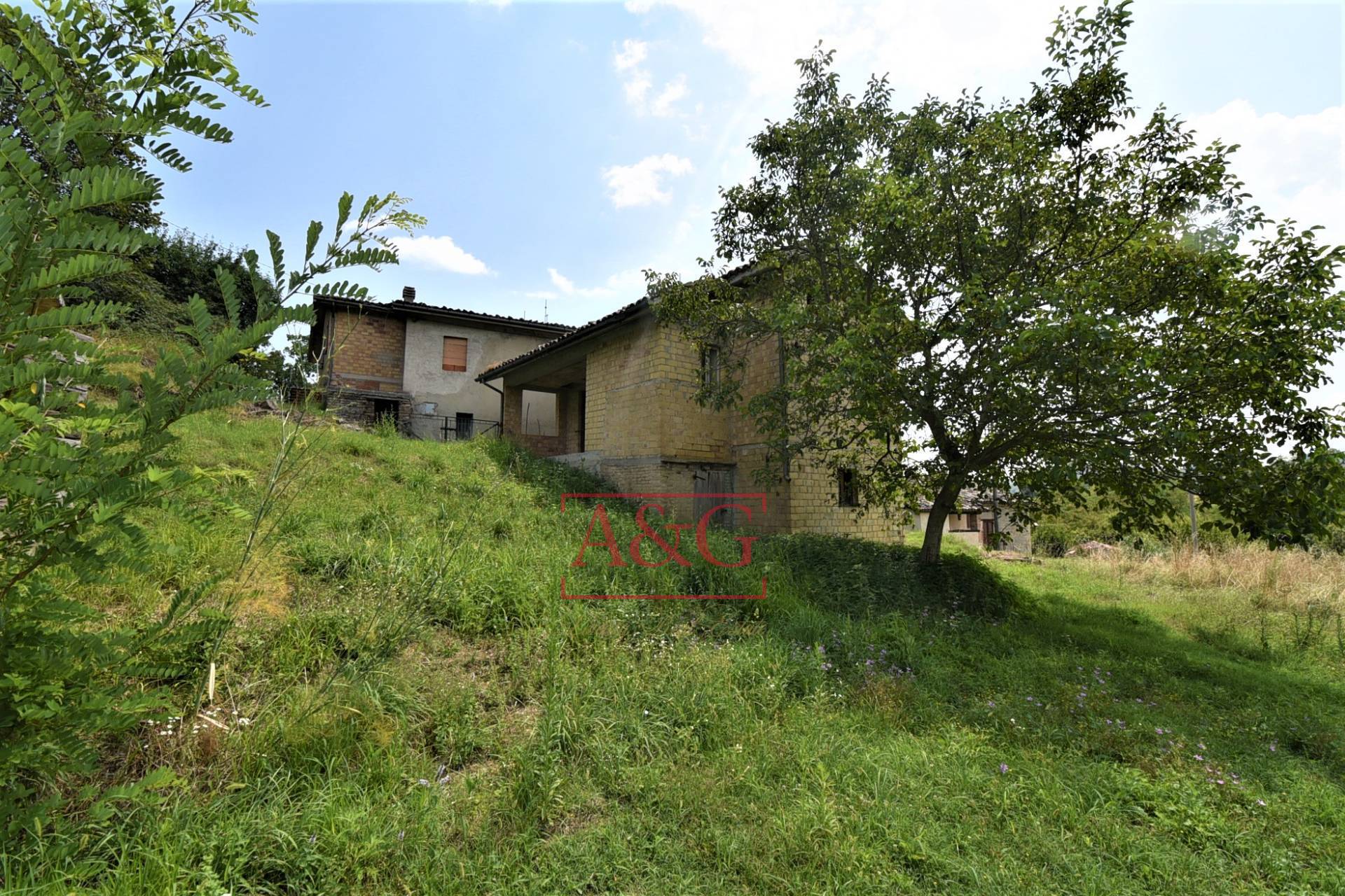 Casa singola in vendita a Amandola, Campagna