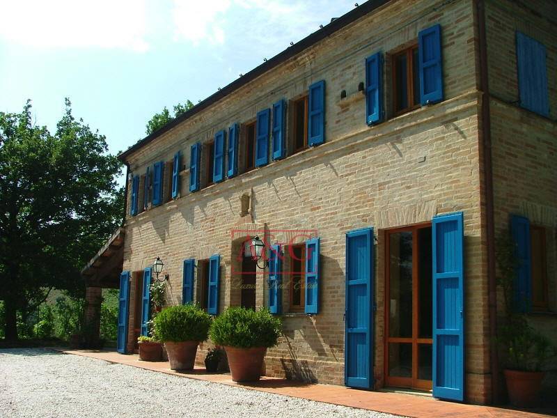 Villa in vendita a Monte Vidon Corrado, CAMPAGNA