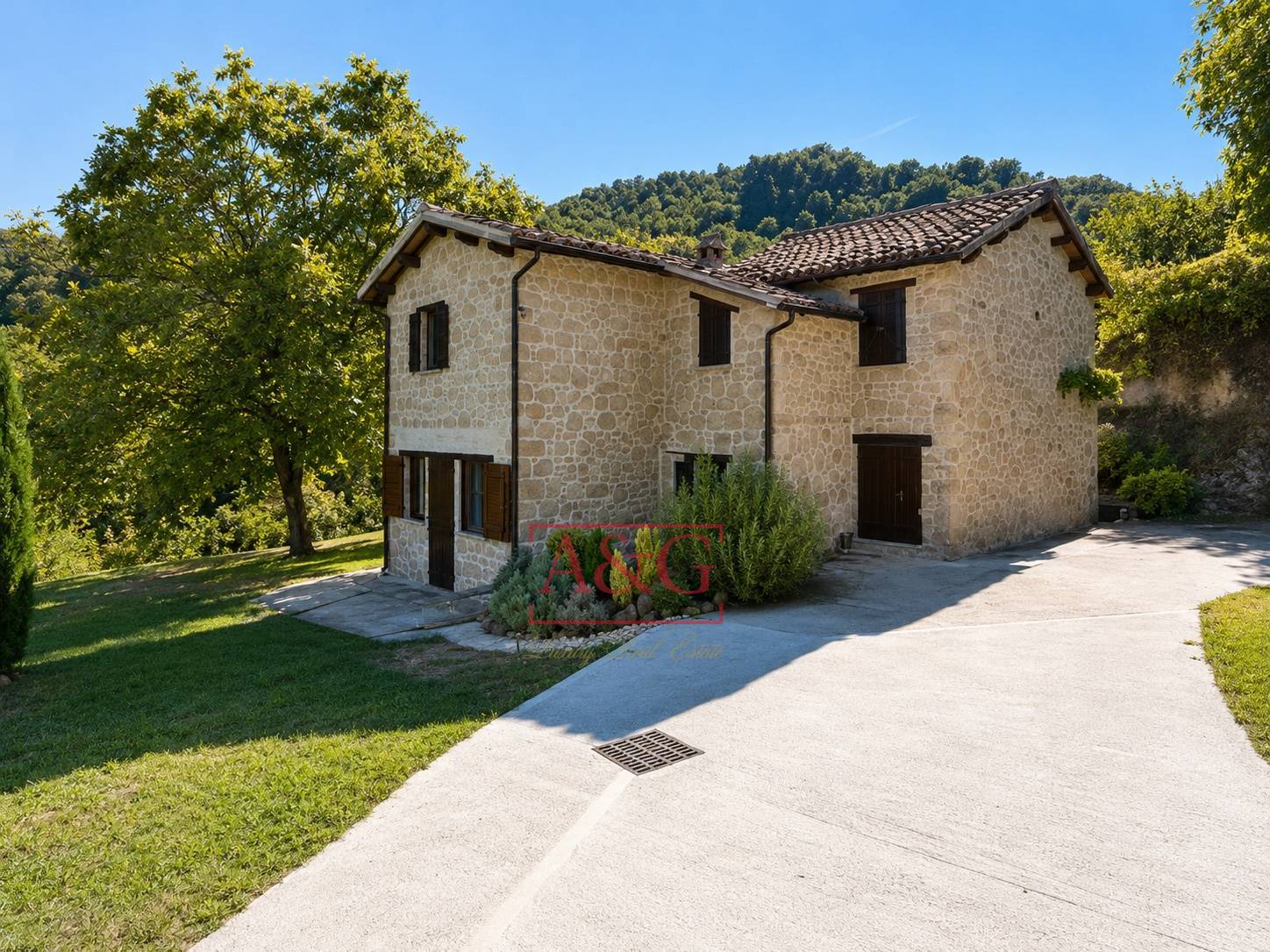 Casale in vendita a Venarotta, Campagna