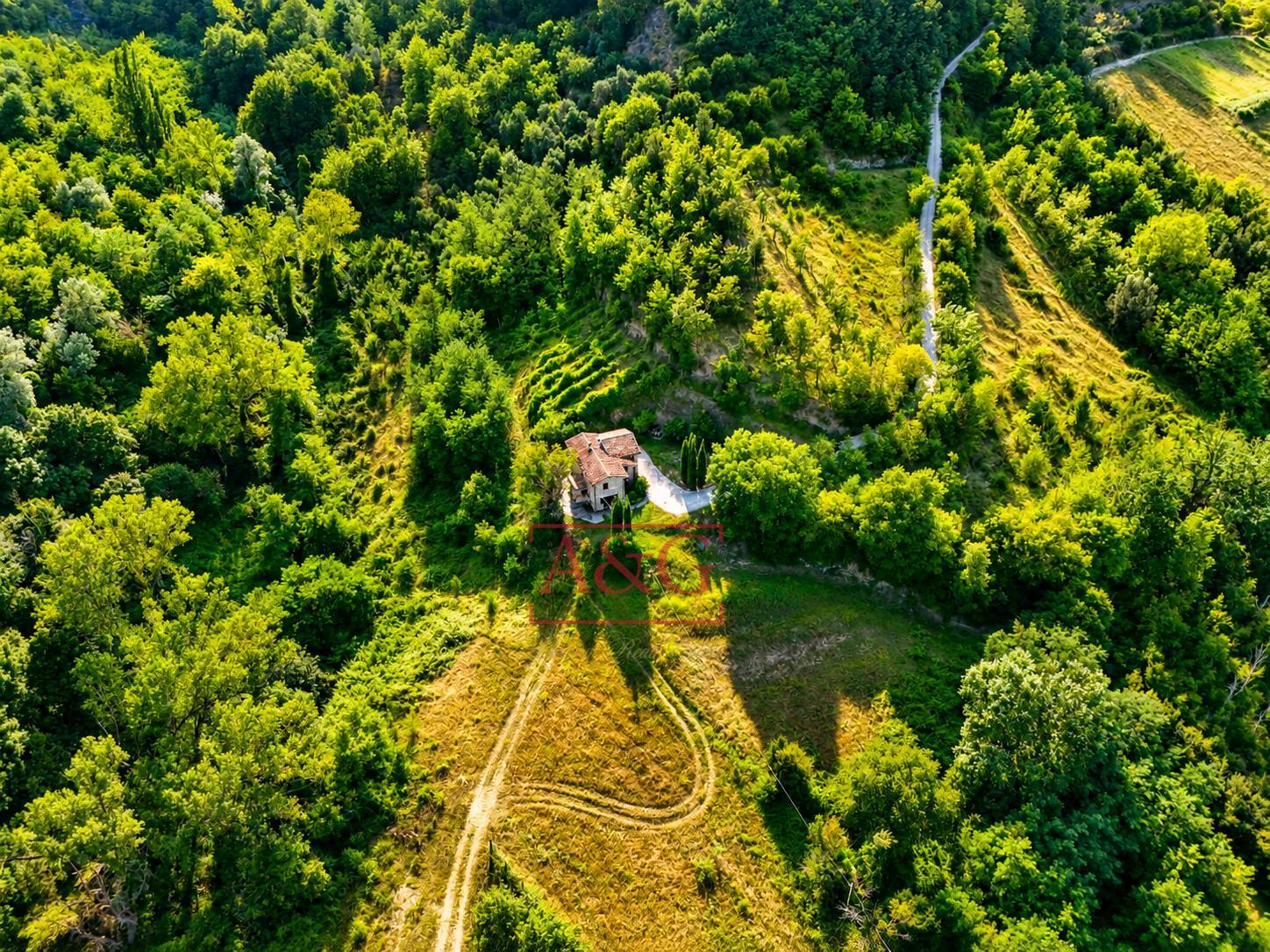 Casale in vendita a Venarotta, Campagna