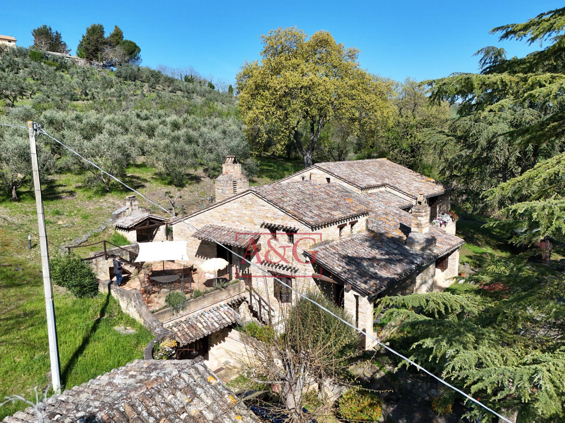 Casale in vendita a Falerone, Campagna