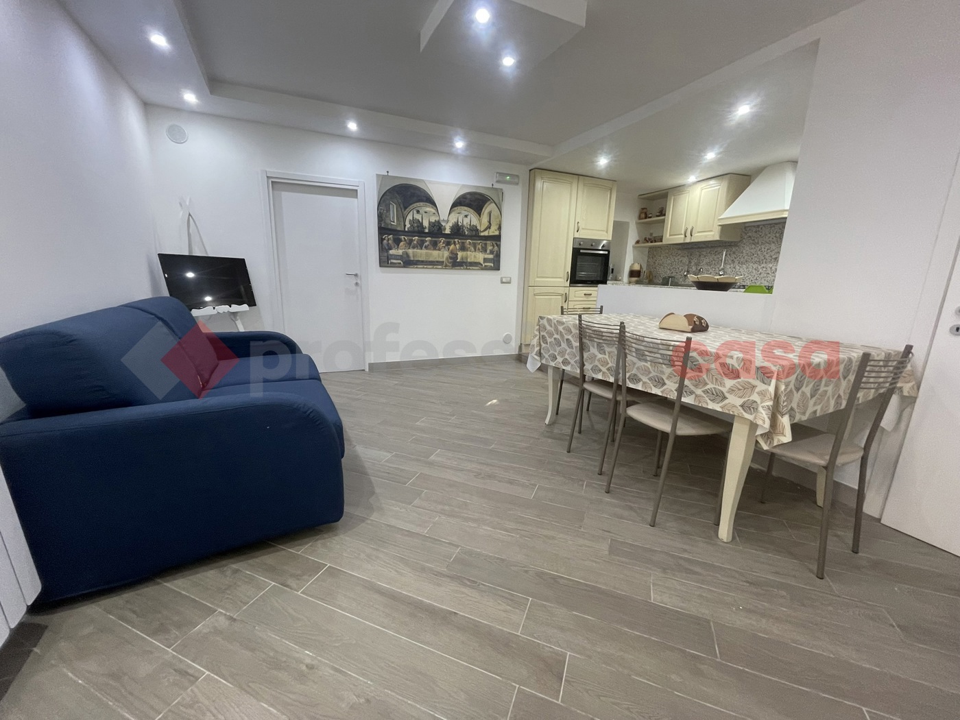 Quadrilocale in vendita a Minturno