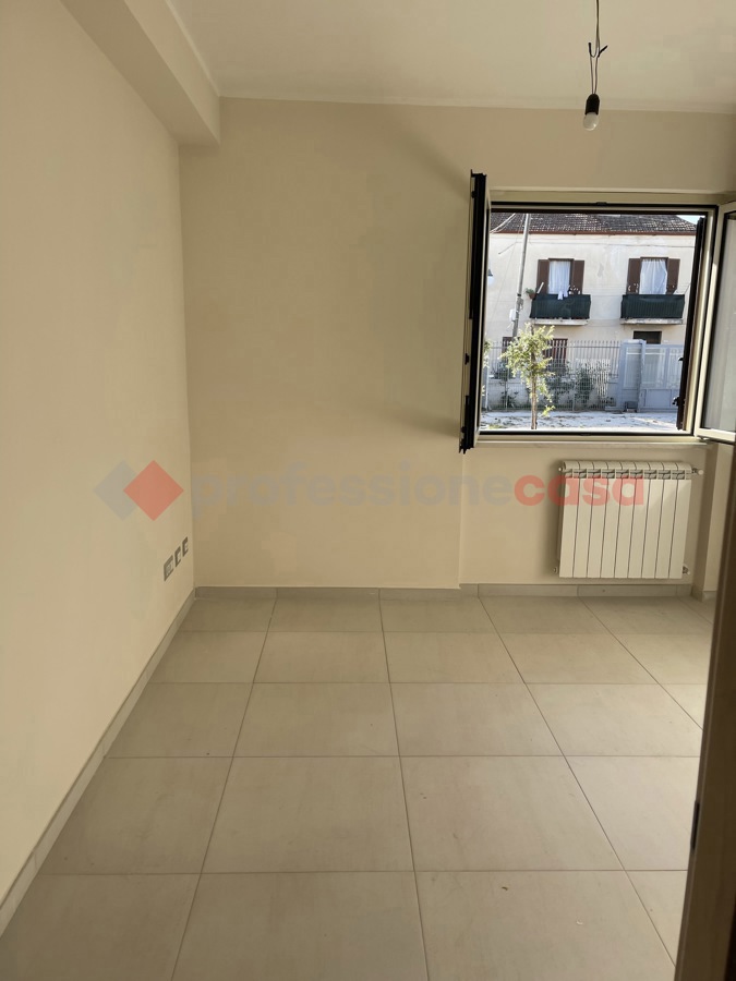 Ufficio con box doppio a Minturno