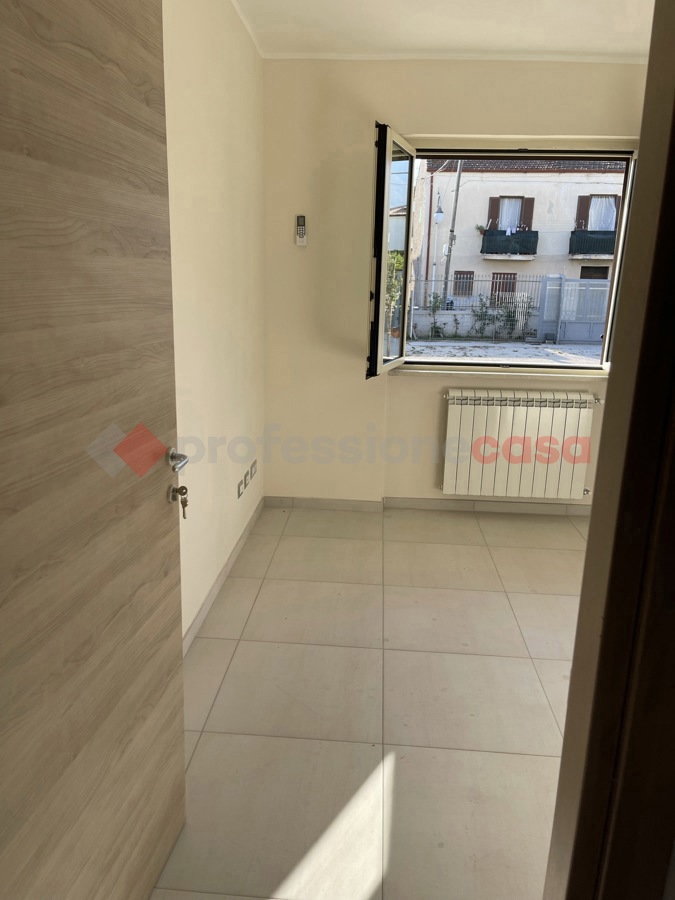 Ufficio con box doppio a Minturno