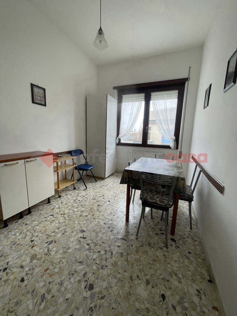 Bilocale arredato in affitto a Minturno