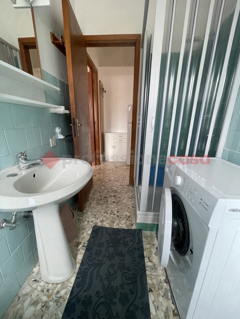 Bilocale arredato in affitto a Minturno