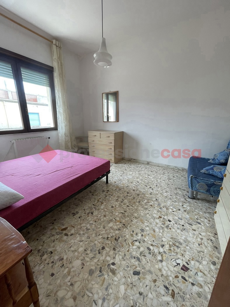 Bilocale arredato in affitto a Minturno