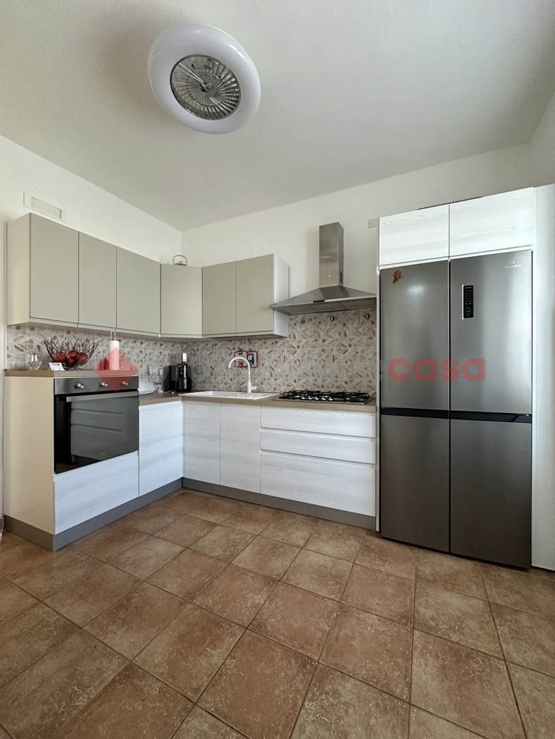 Quadrilocale con box a Minturno