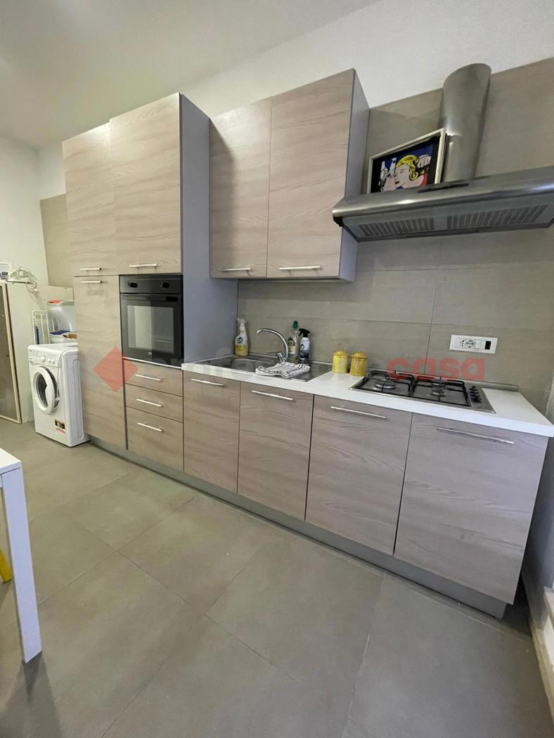 Monolocale arredato in affitto a Minturno