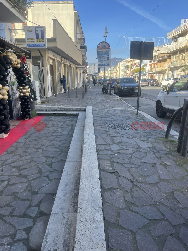 Attivit� commerciale in affitto/gestione a Minturno