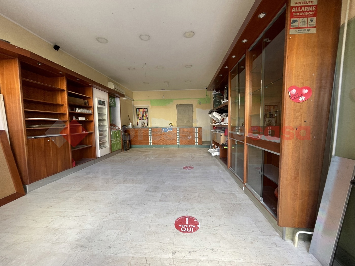 Attivit� commerciale in affitto/gestione a Minturno