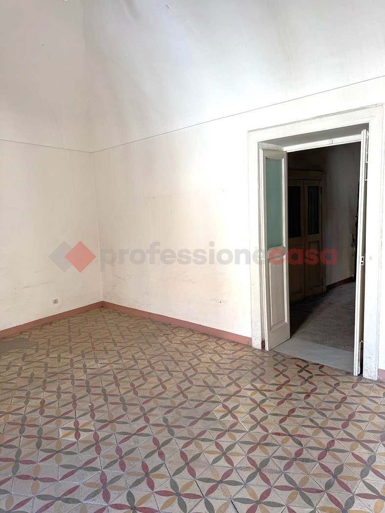 Stabile/Palazzo vista mare a Minturno