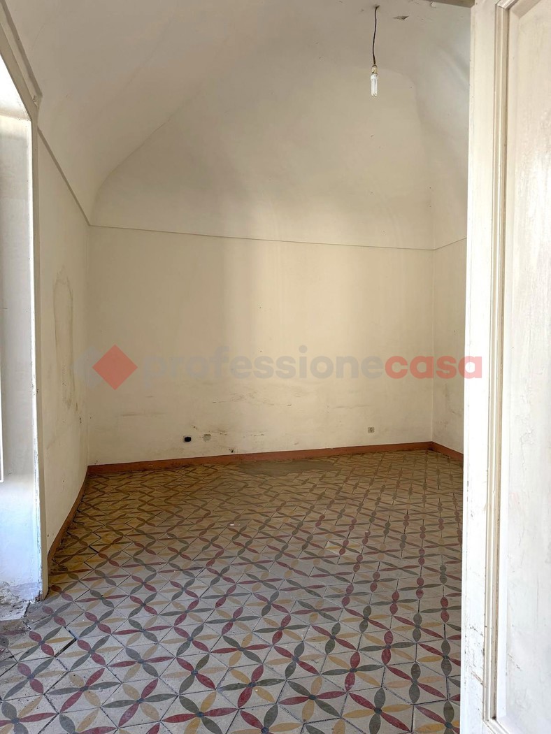 Stabile/Palazzo vista mare a Minturno