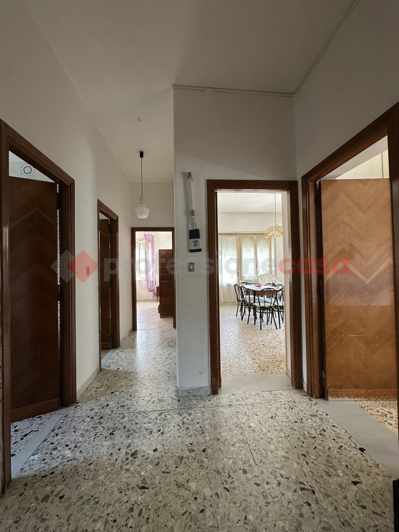 Quadrilocale in vendita a Minturno