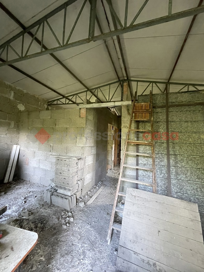 Casa indipendente con giardino a Minturno