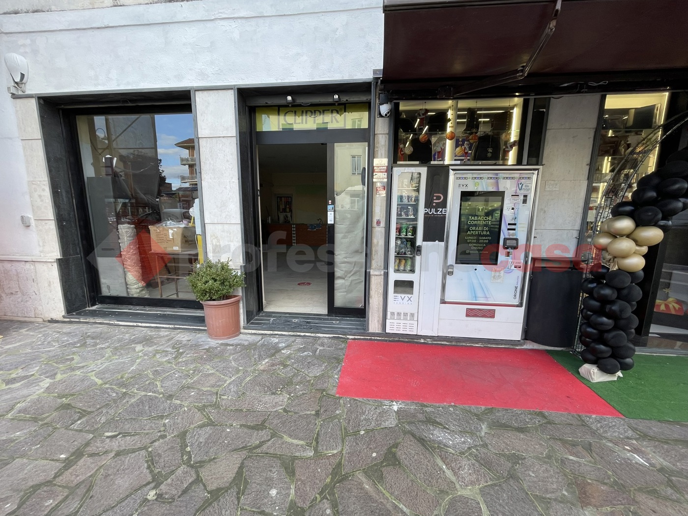 Attivit� commerciale in affitto/gestione a Minturno