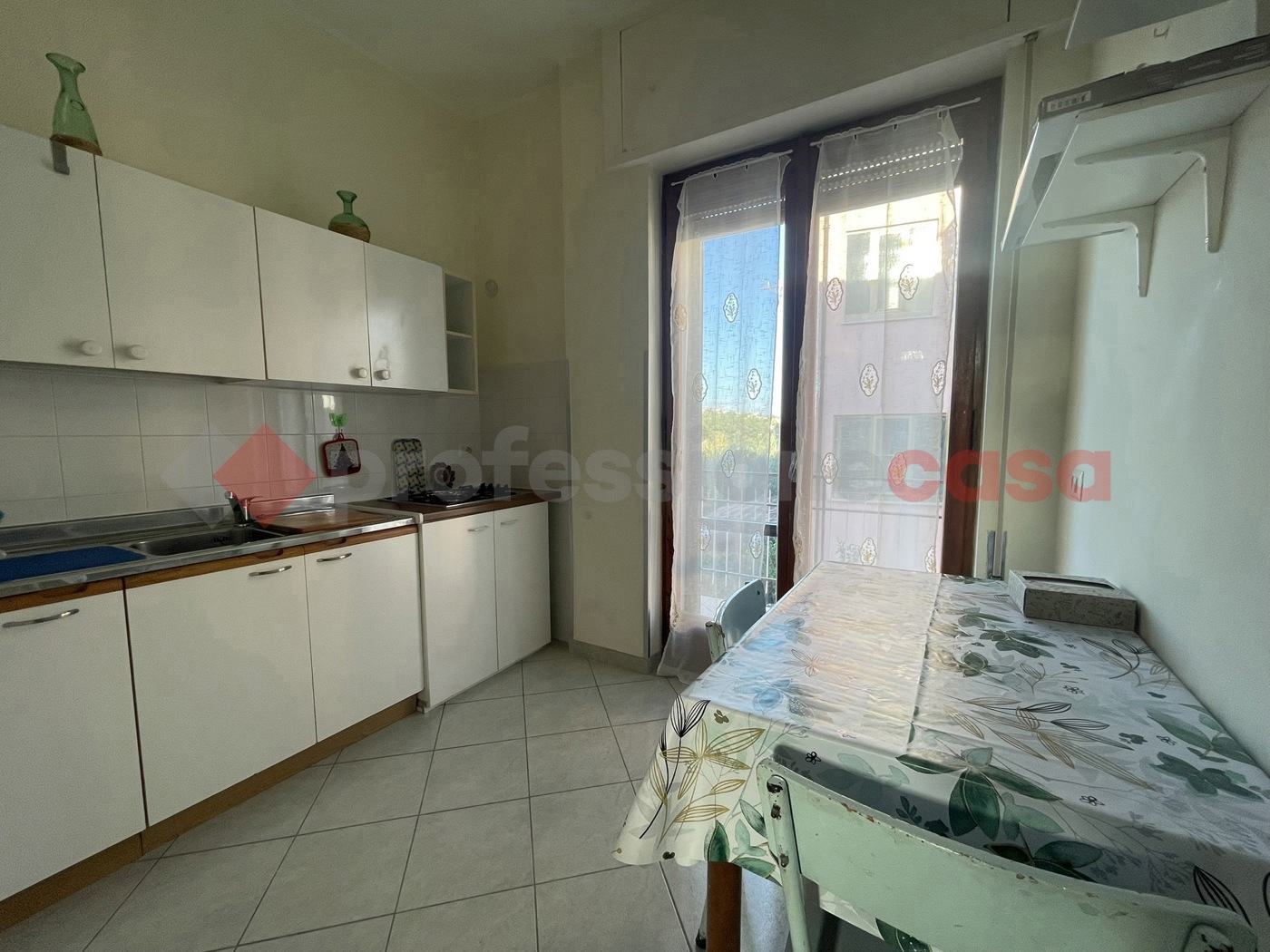 Bilocale arredato in affitto a Minturno