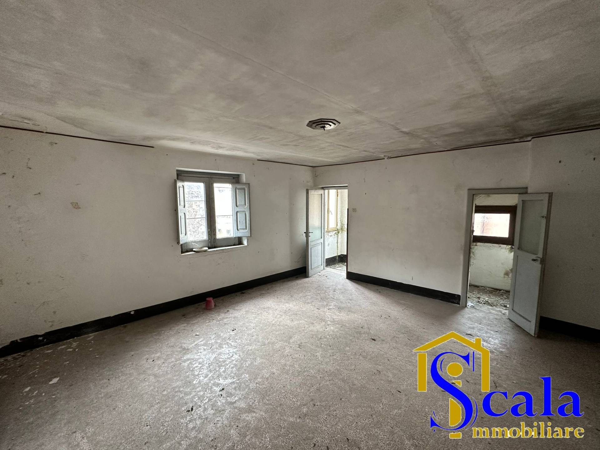 SEMI INDIPENDENTE in vendita a Liberi, Cese