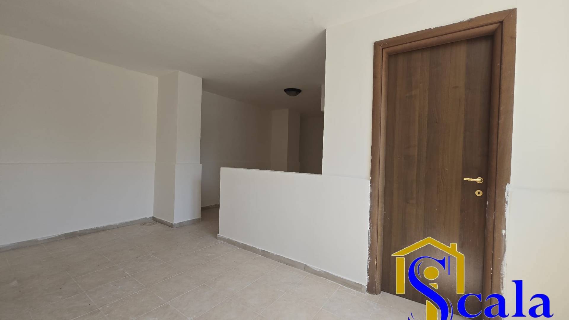 Deposito in vendita a Santa Maria Capua Vetere, Sant'Andrea