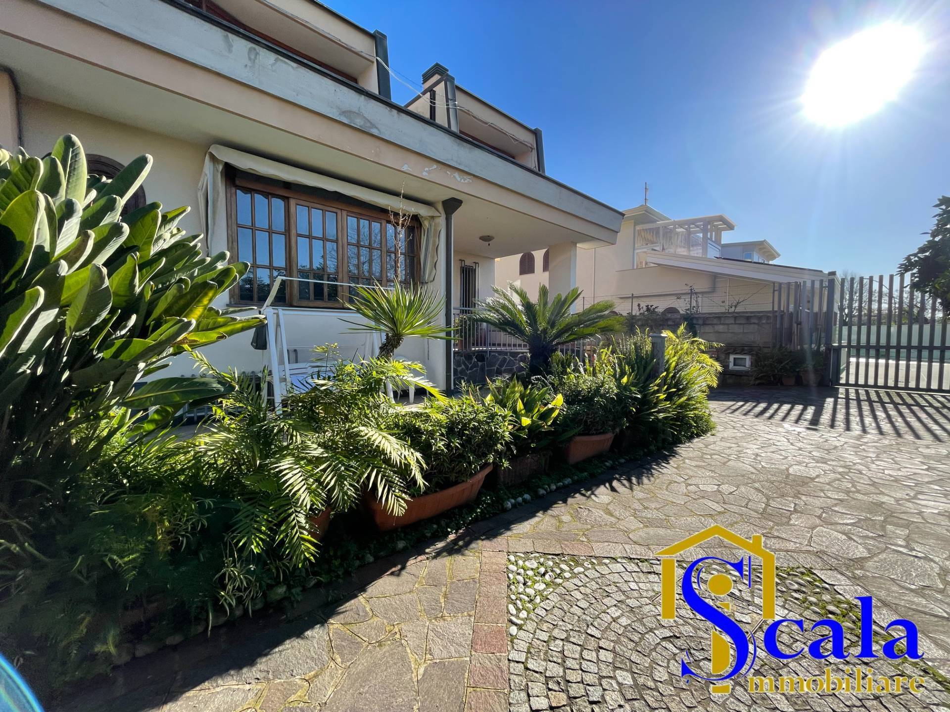 Villa in vendita a San Prisco