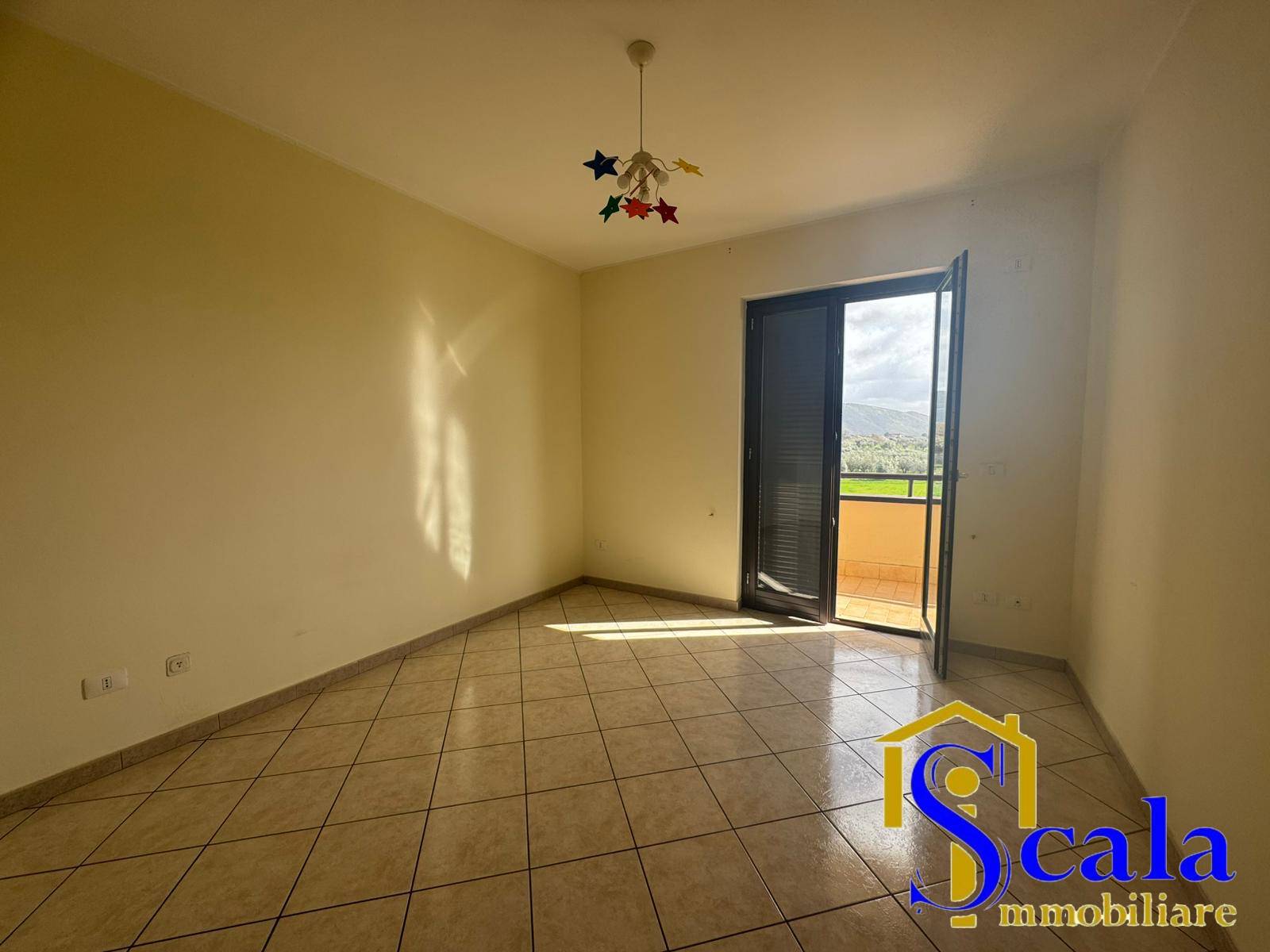 Appartamento in affitto a Vitulazio