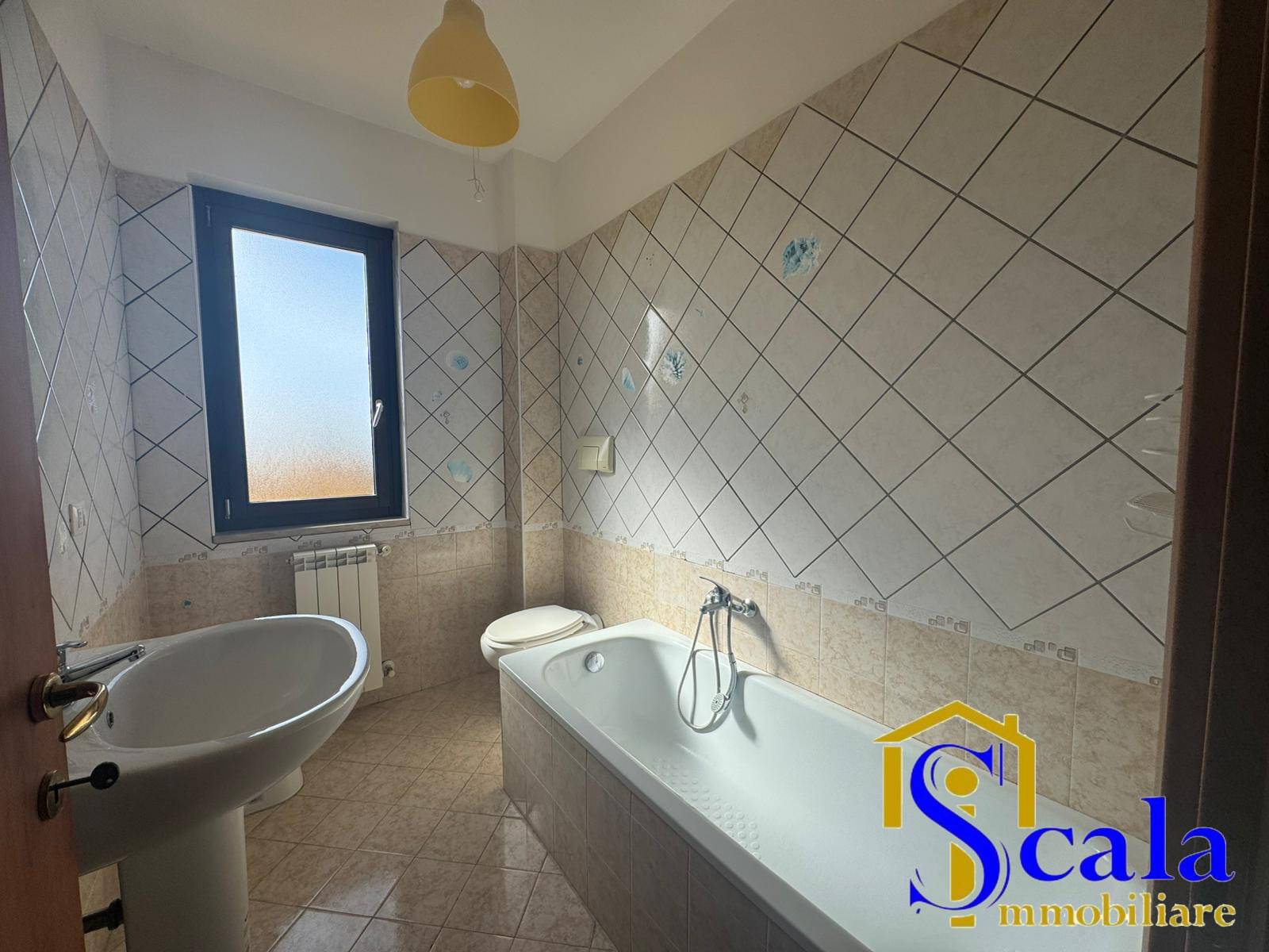 Appartamento in affitto a Vitulazio