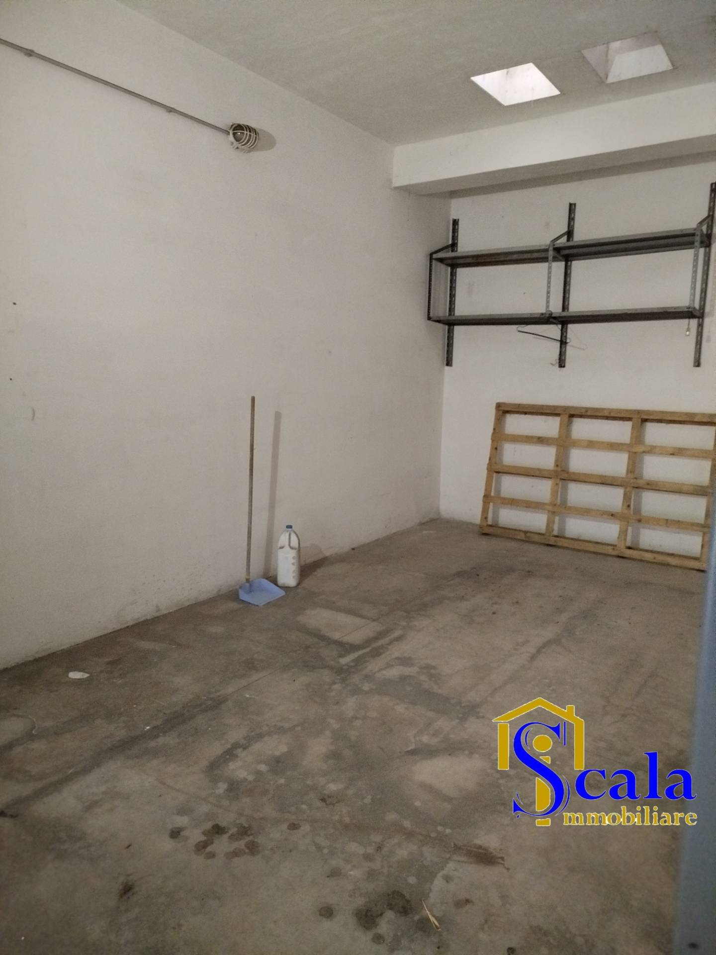 Box Auto in affitto a San Prisco