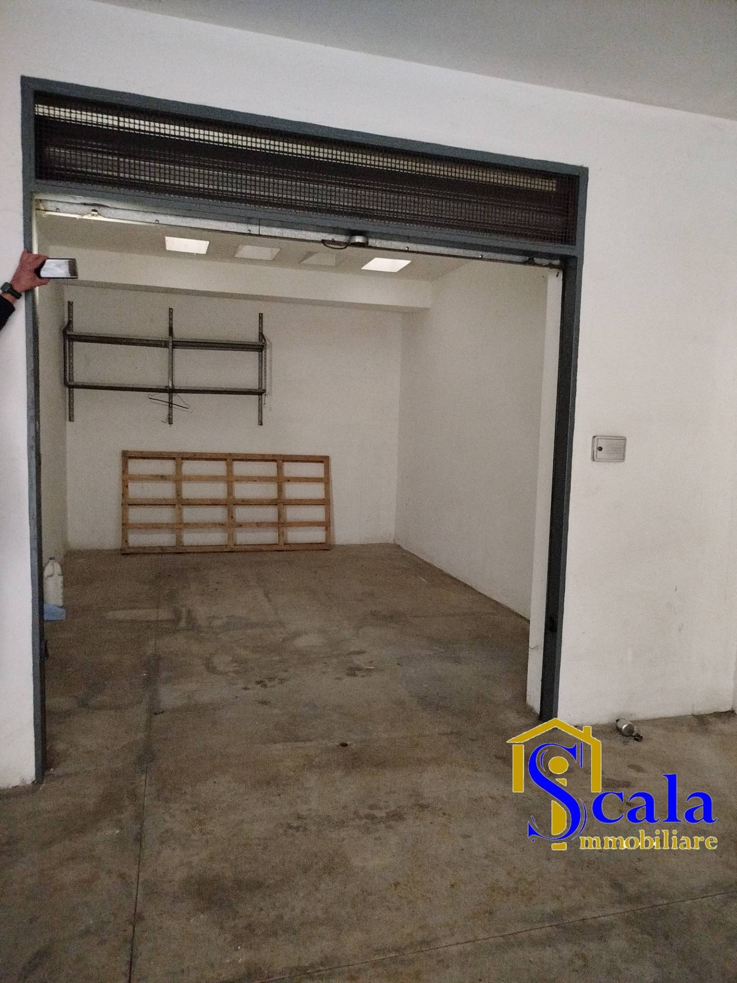 Box Auto in affitto a San Prisco