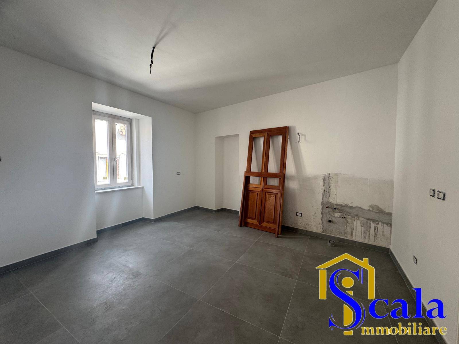 SEMI INDIPENDENTE in vendita a Vitulazio