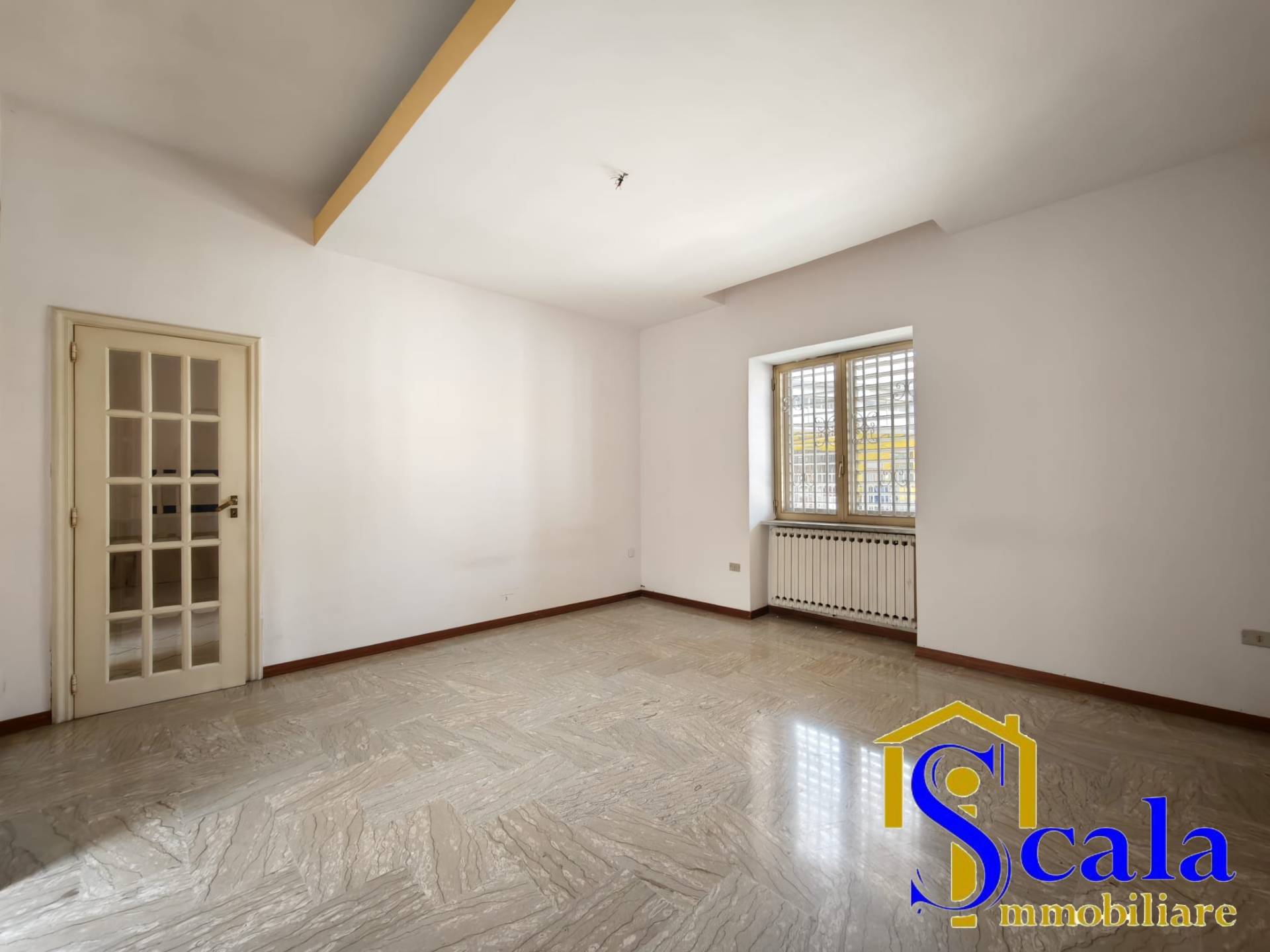 Appartamento in vendita a Curti