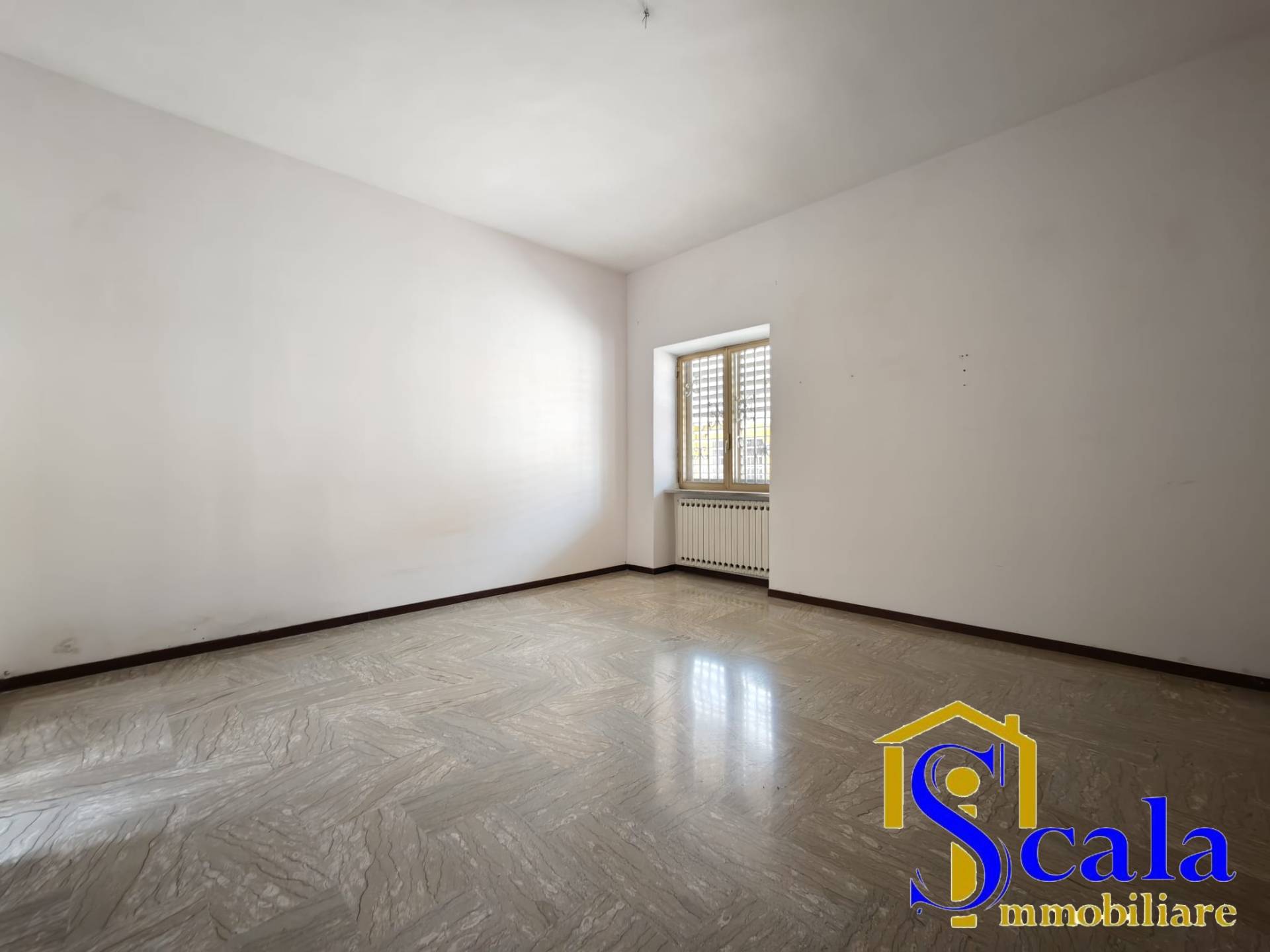 Appartamento in vendita a Curti