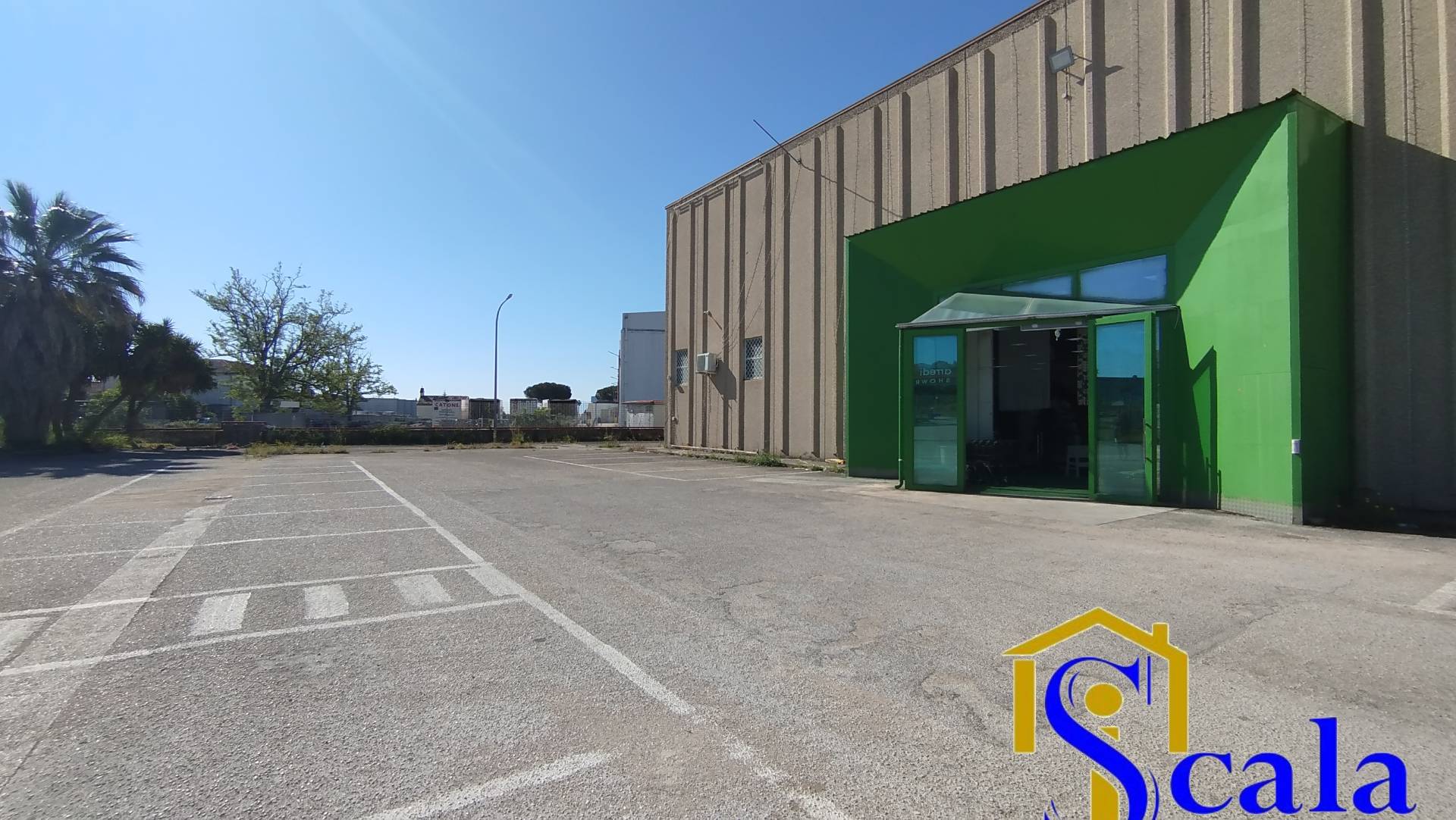 Capannone in affitto a Capua