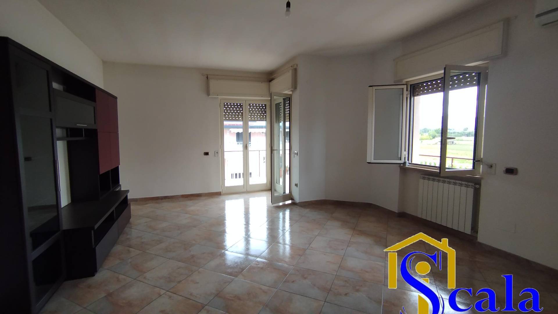 Appartamento in affitto a Macerata Campania
