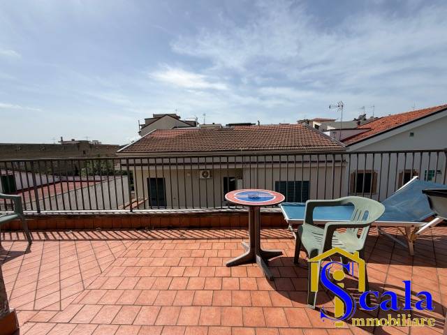 Villa in vendita a Curti