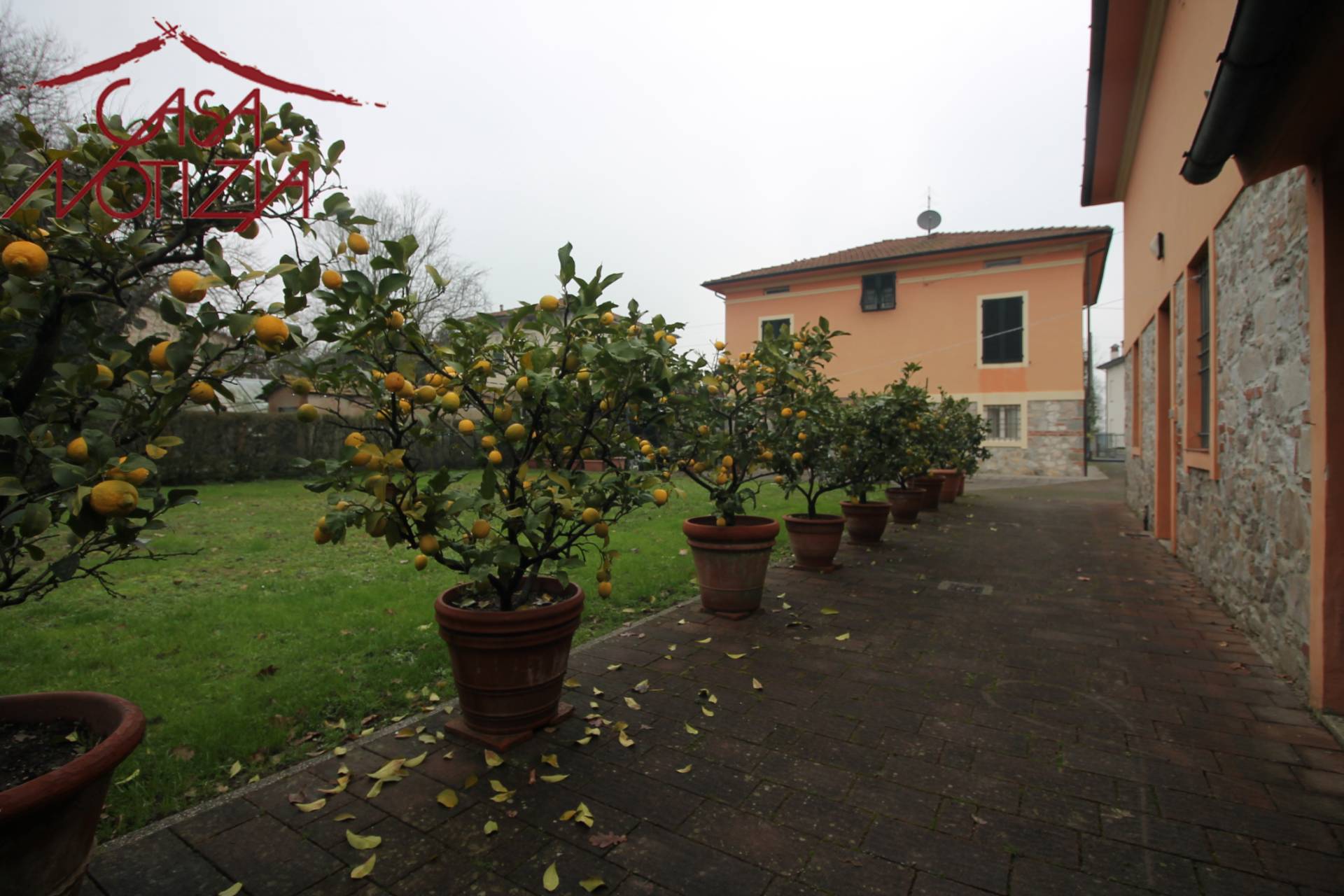 Villa in vendita a Capannori, Santa Margherita