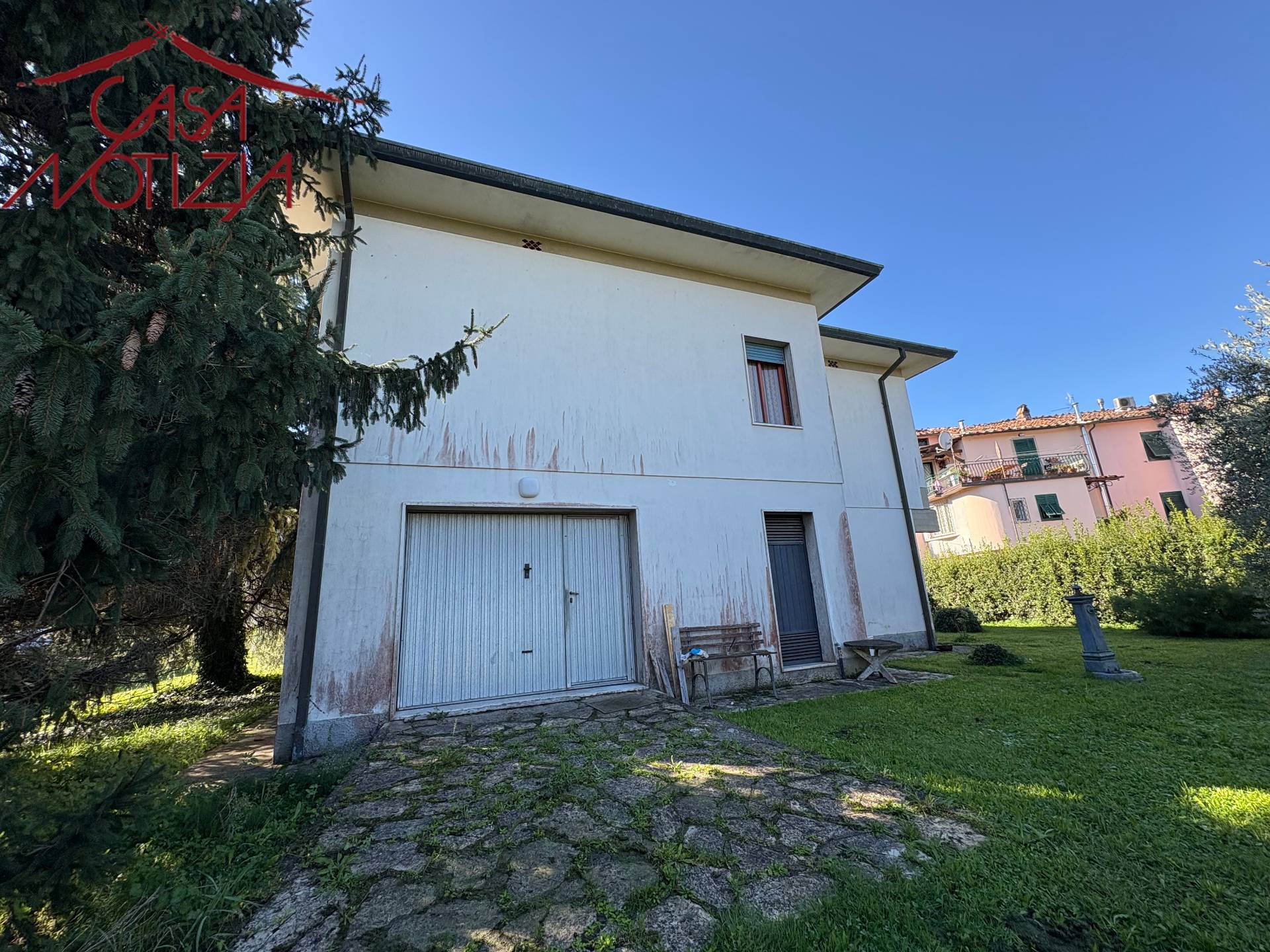 Villa in vendita a Lucca, San Concordio Contrada